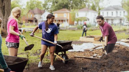 SIU Medicine Community Service